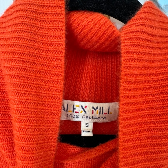 Alex Mill Cecile Turtleneck in 100% Cashmere Turmeric Red Sz S - Picture 3 of 9